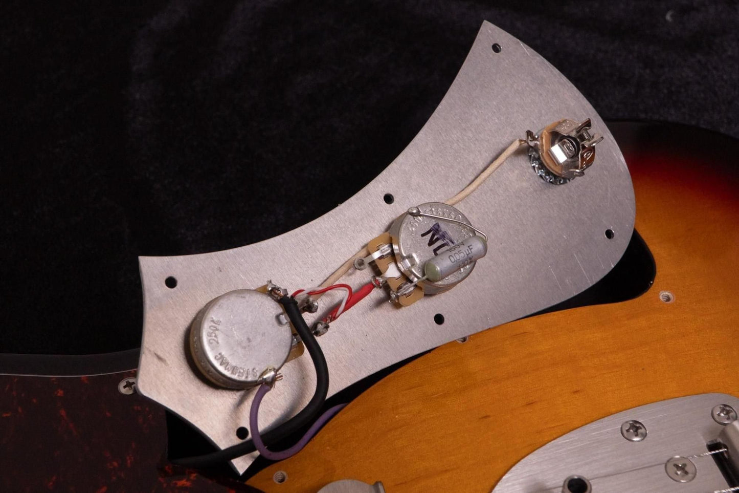 【new】Valiant Guitars / Jupitor 3-Tone Sunburst #J25198 3.385kg【TONIQ Yokohama】