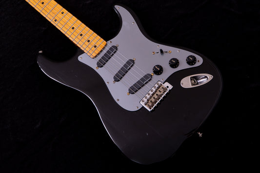 【used】Fender Japan / ST57F Mod BK MADE IN JAPAN 1993~94 3.385kg #N018051【TONIQ Yokohama】【price included SHIPPING & IMPORT TAX & VAT】