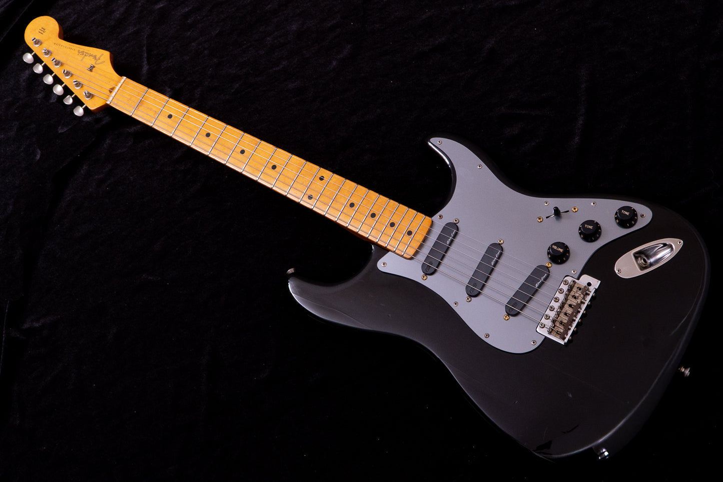 【used】Fender Japan / ST57F Mod BK MADE IN JAPAN 1993~94 3.385kg #N018051【TONIQ Yokohama】【price included SHIPPING & IMPORT TAX & VAT】
