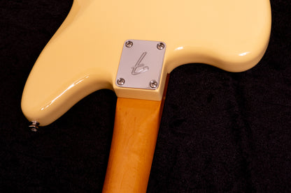 【used】Fender / Vintera II '70s Jaguar Vintage White 2025 3.74kg #MX25036230【TONIQ Yokohama】【price included SHIPPING & IMPORT TAX & VAT】