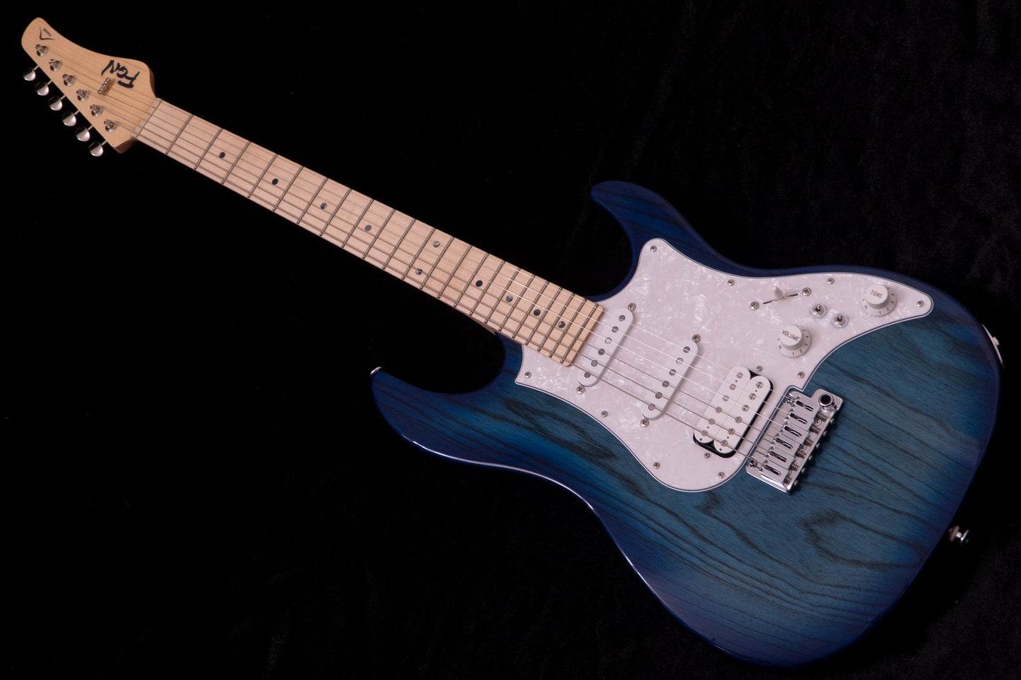 【used】FGN / EOS2-ASH-M 2024 3.71kg #H240697【TONIQ Yokohama】【price included SHIPPING & IMPORT TAX & VAT】