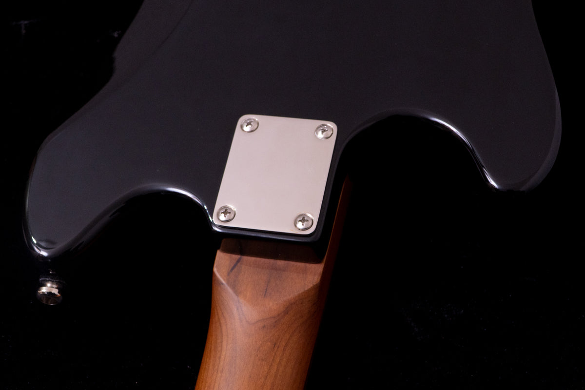 【new】NAGI GUITARS / IRIS kuro 2.83kg R26030015【TONIQ Yokohama】【price included SHIPPING & IMPORT TAX & VAT】