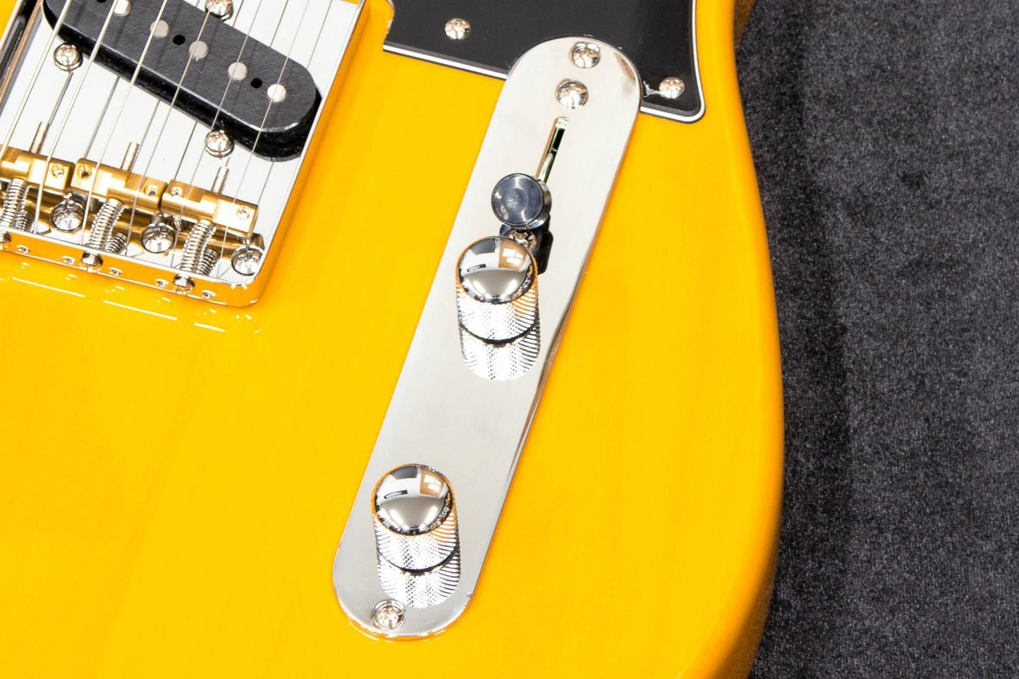 【new】Sire / Larry Carlton T7 BB #2N23741327 3.82kg 【TONIQ Yokohama】