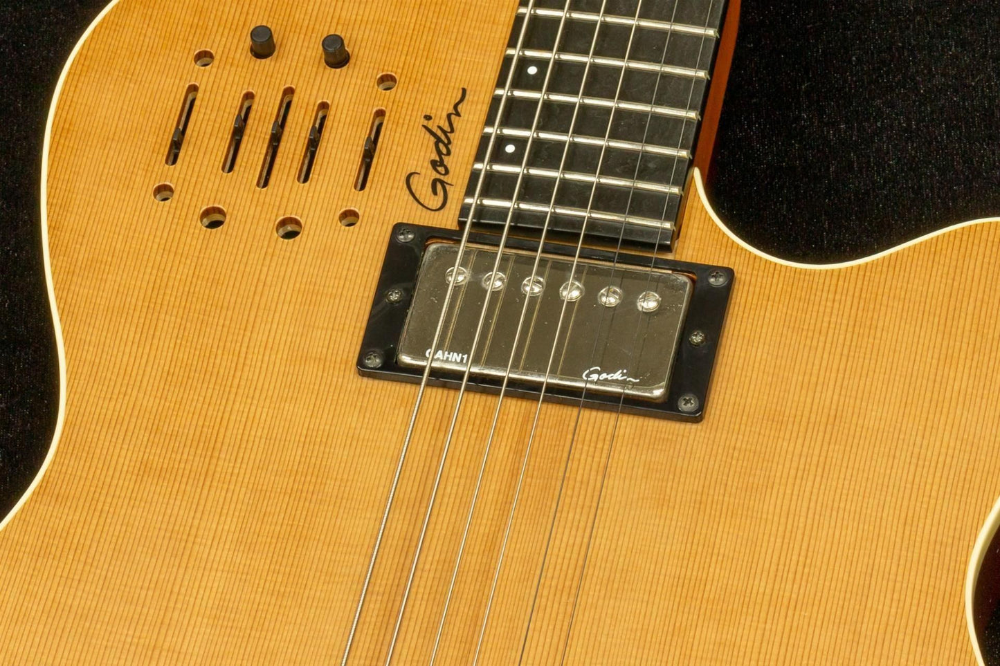【used】Godin / A6 ULTRA #20312215 2.81kg【TONIQ Yokohama】