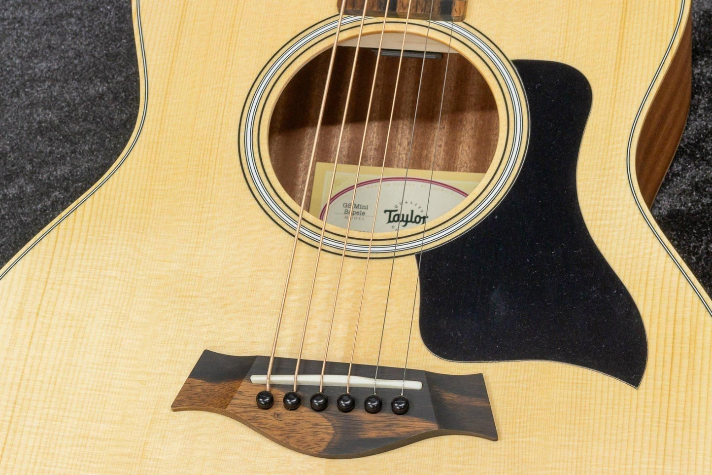 【new】Taylor / GS Mini Sapele #2210033085 1.68kg【TONIQ Yokohama】
