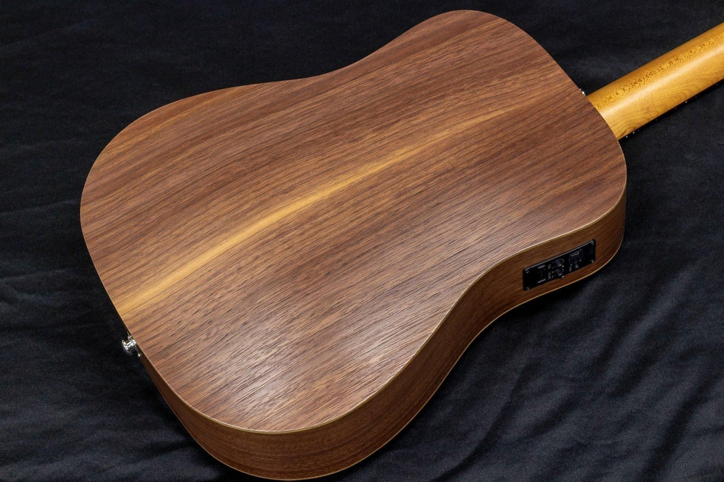【new】Taylor / Baby Taylor-e BT-1e Walnut #2208251054 1.37kg【TONIQ Yokohama】