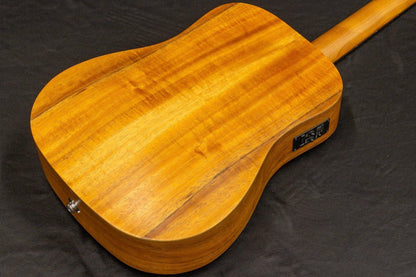 【new】Taylor / Baby Taylor-e Koa #2209241426 1.38kg【TONIQ Yokohama】