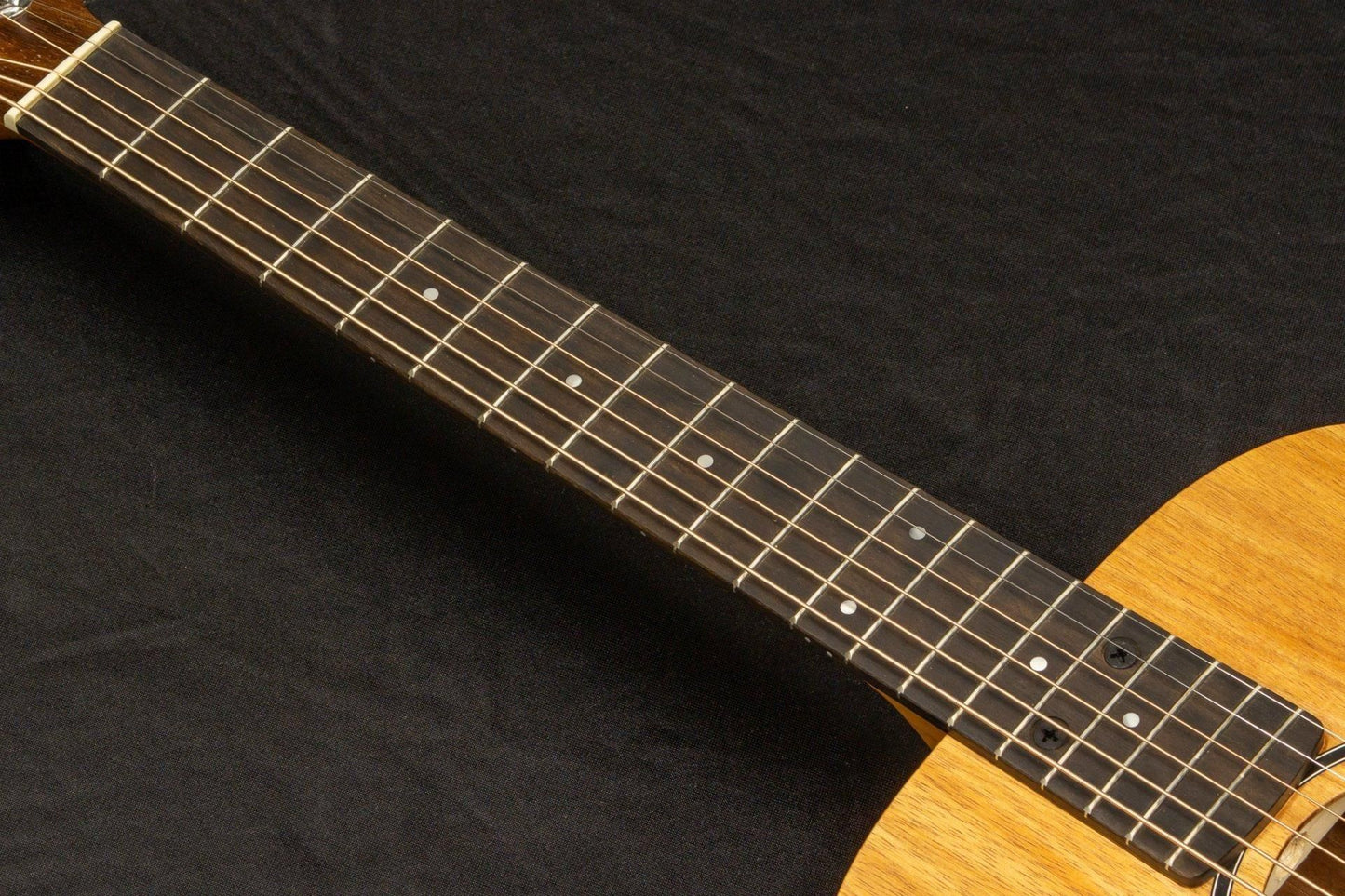 【new】Taylor / Baby Taylor-e Koa #2209241426 1.38kg【TONIQ Yokohama】