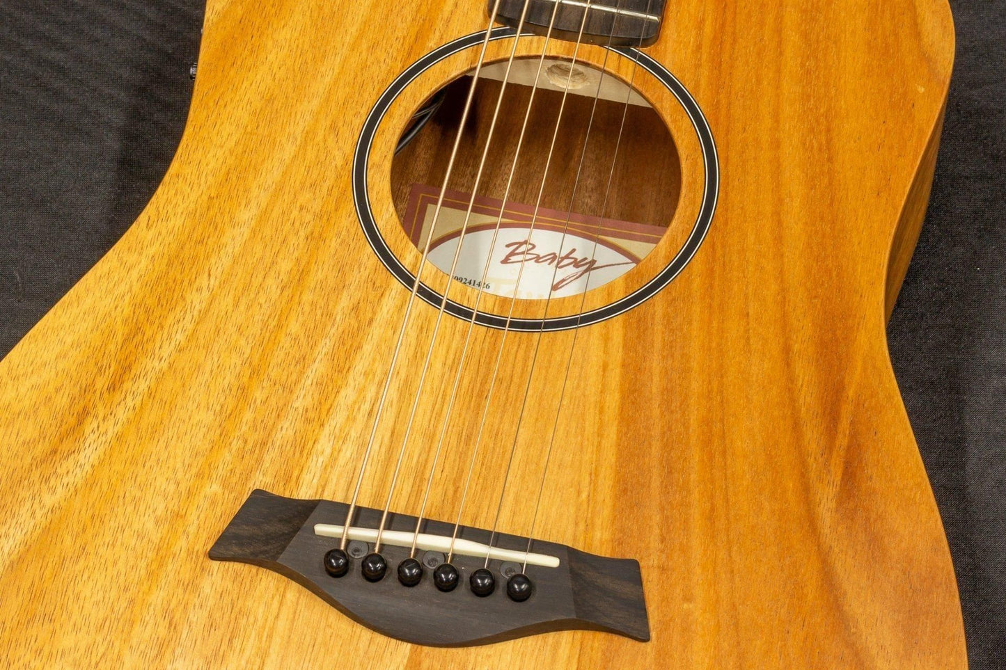 【new】Taylor / Baby Taylor-e Koa #2209241426 1.38kg【TONIQ Yokohama】