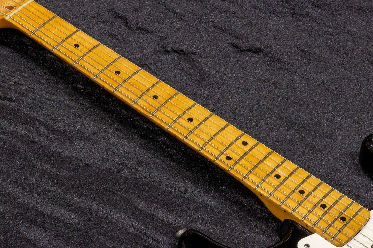 【used】Fender / American Vintage ’57 Stratocaster 2000 Black  #V126054 3.42kg【TONIQ Yokohama】