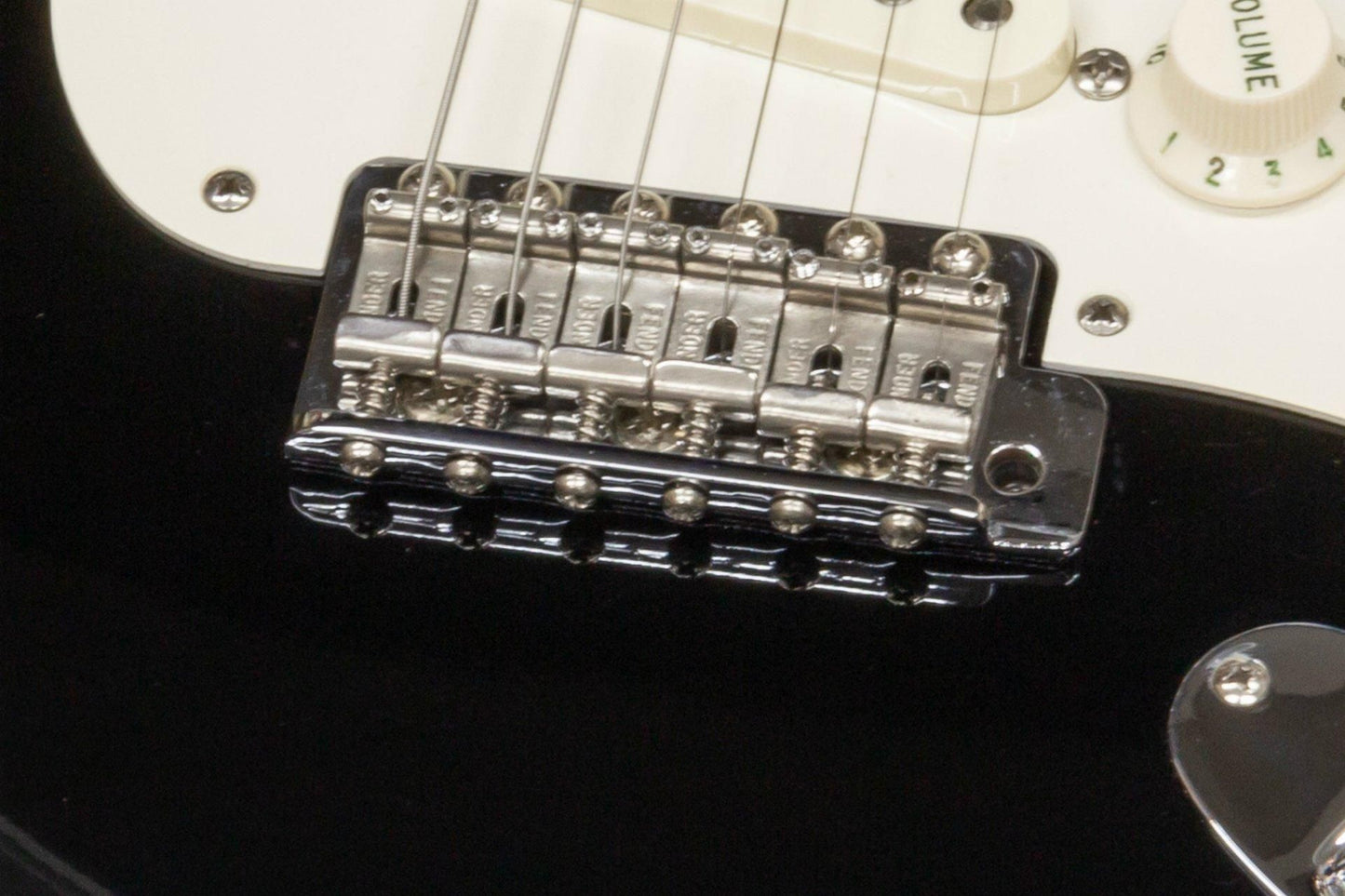 【used】Fender / American Vintage ’57 Stratocaster 2000 Black  #V126054 3.42kg【TONIQ Yokohama】
