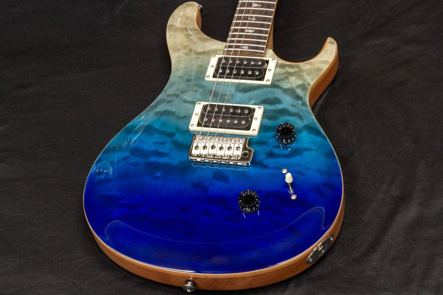 【new】PRS / SE Custom 24 Quilt Blue Fade #G015734 3.46kg【TONIQ Yokohama】