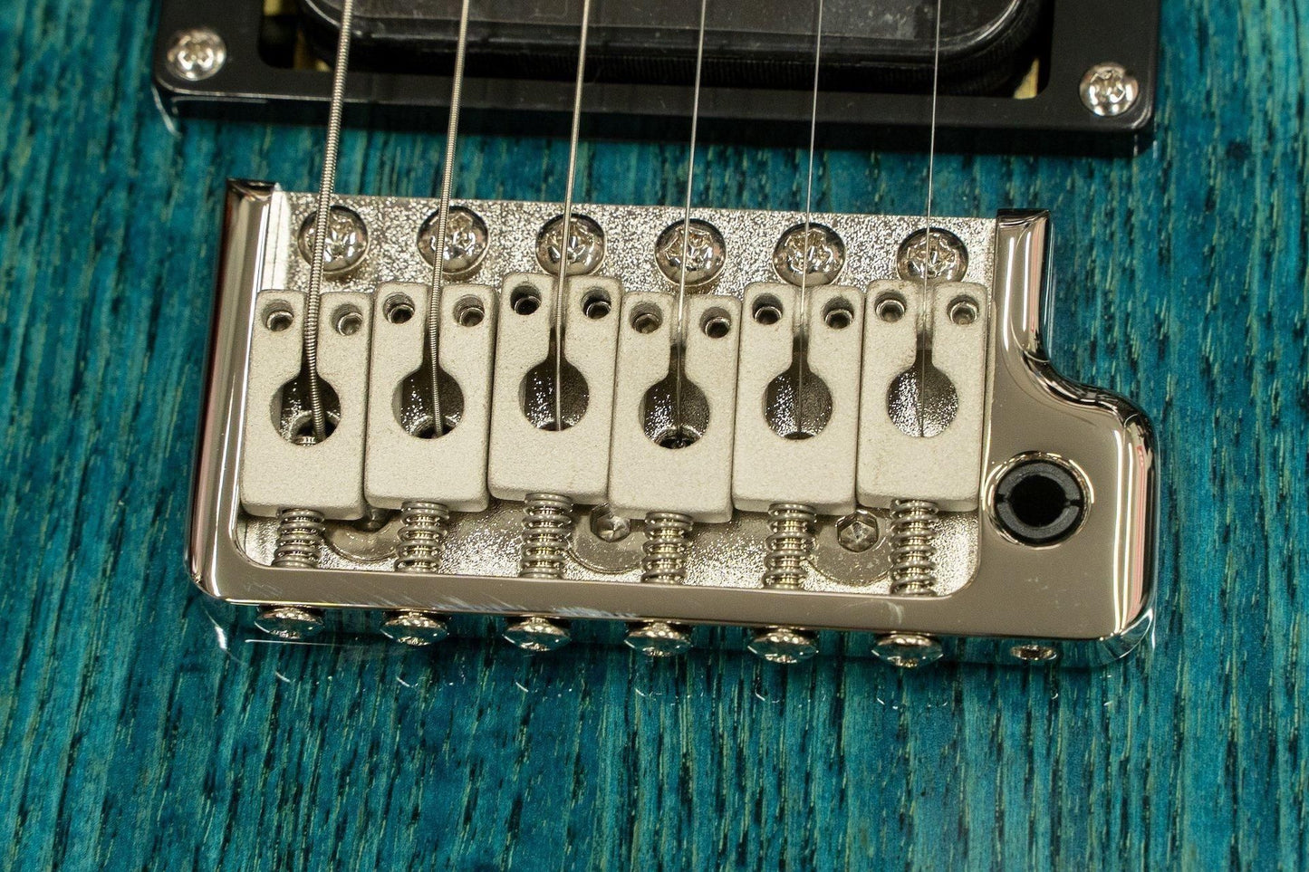 【new】PRS(Paul Reed Smith) / SE Swamp Ash Special Iri Blue #F063762 3.49kg【TONIQ Yokohama】
