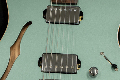 【new】Capurso Guitars / LIGHT STRAT EFFE DELUXE metallized green #2020111 3.34kg【TONIQ Yokohama】