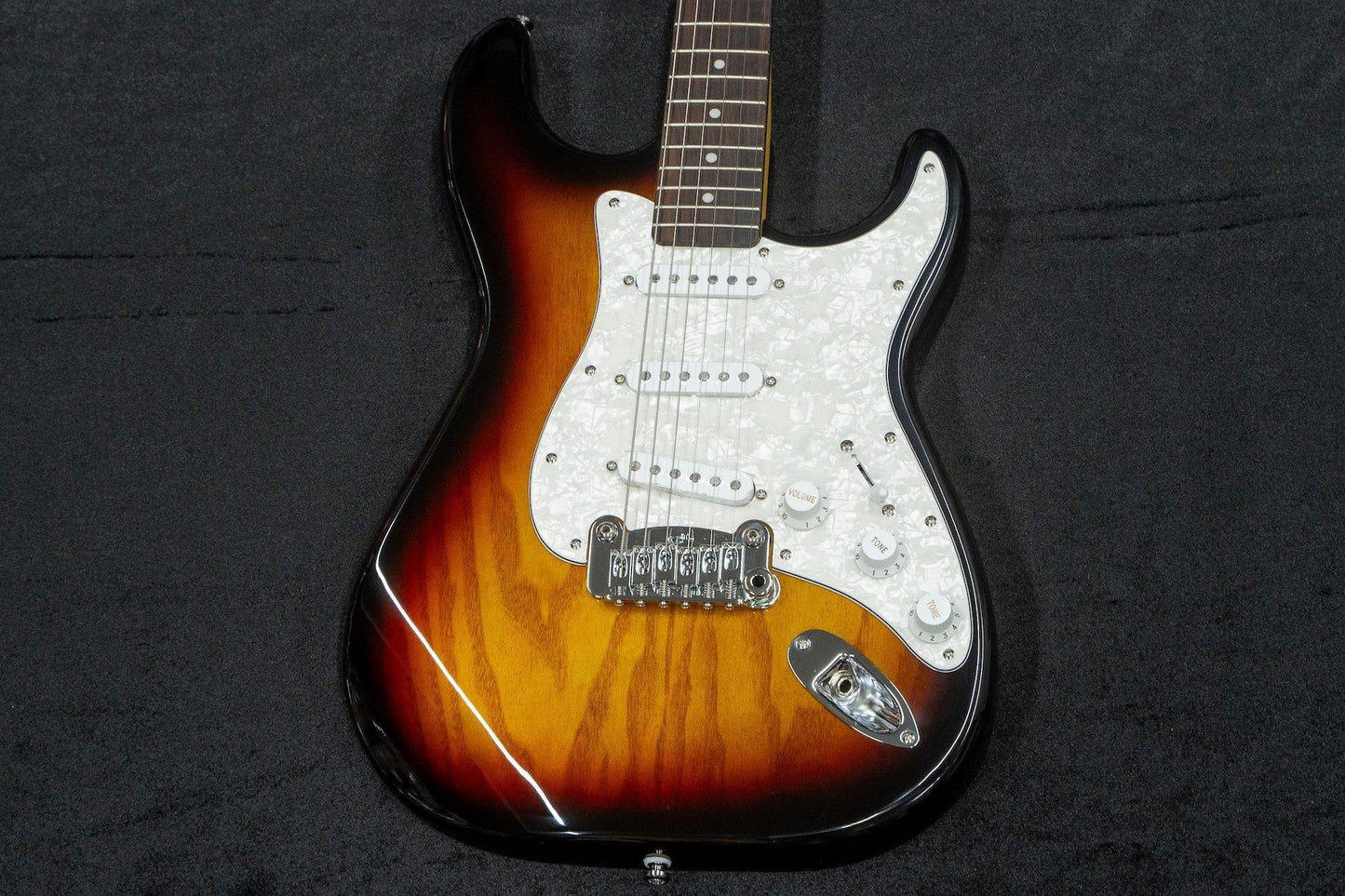 【outlet】G&L / Tribute Legacy RW 3TS #231112344 3.56kg【TONIQ Yokohama】