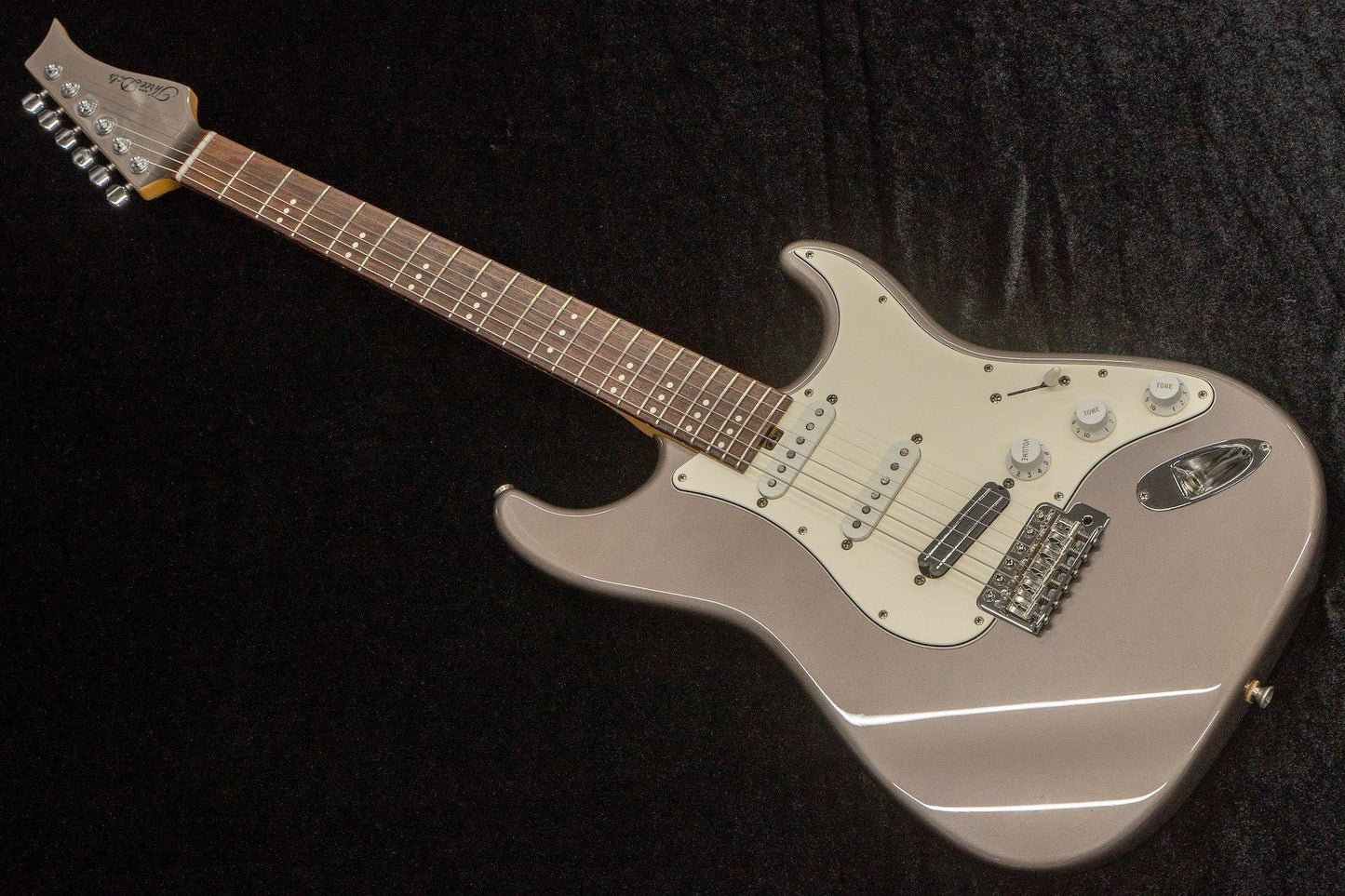 【used】Three Dots / S Dolphin Gray Metallic #T032 3.61kg【TONIQ Yokohama】