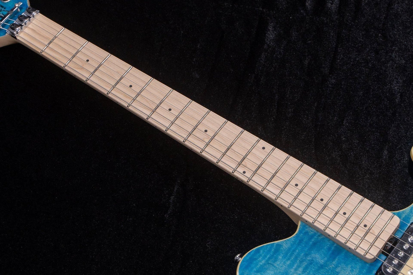 【new】Sterling by MusicMan / AXIS AX40-TBL-M #SG68773 3.53kg【TONIQ Yokohama】