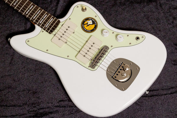 【new】Sire / Larry Carlton J5 WH #2N24990716 3.82kg【TONIQ Yokohama】