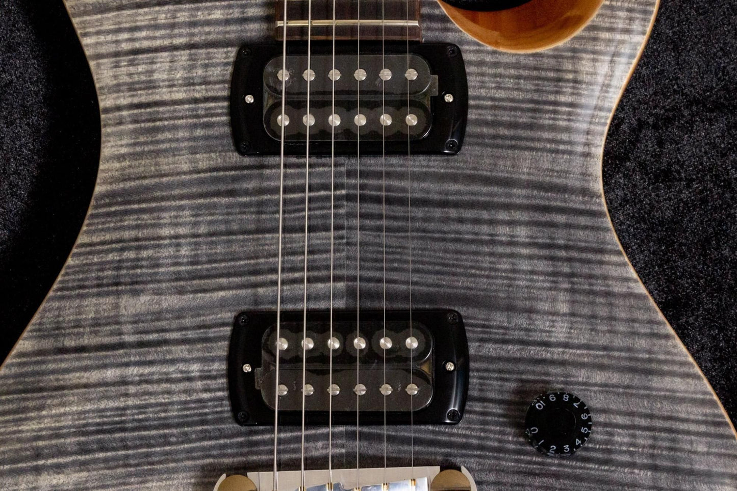 【new】PRS(Paul Reed Smith) / SE Paul’s Guitar Charcoal #F108893 3.14kg【TONIQ Yokohama】