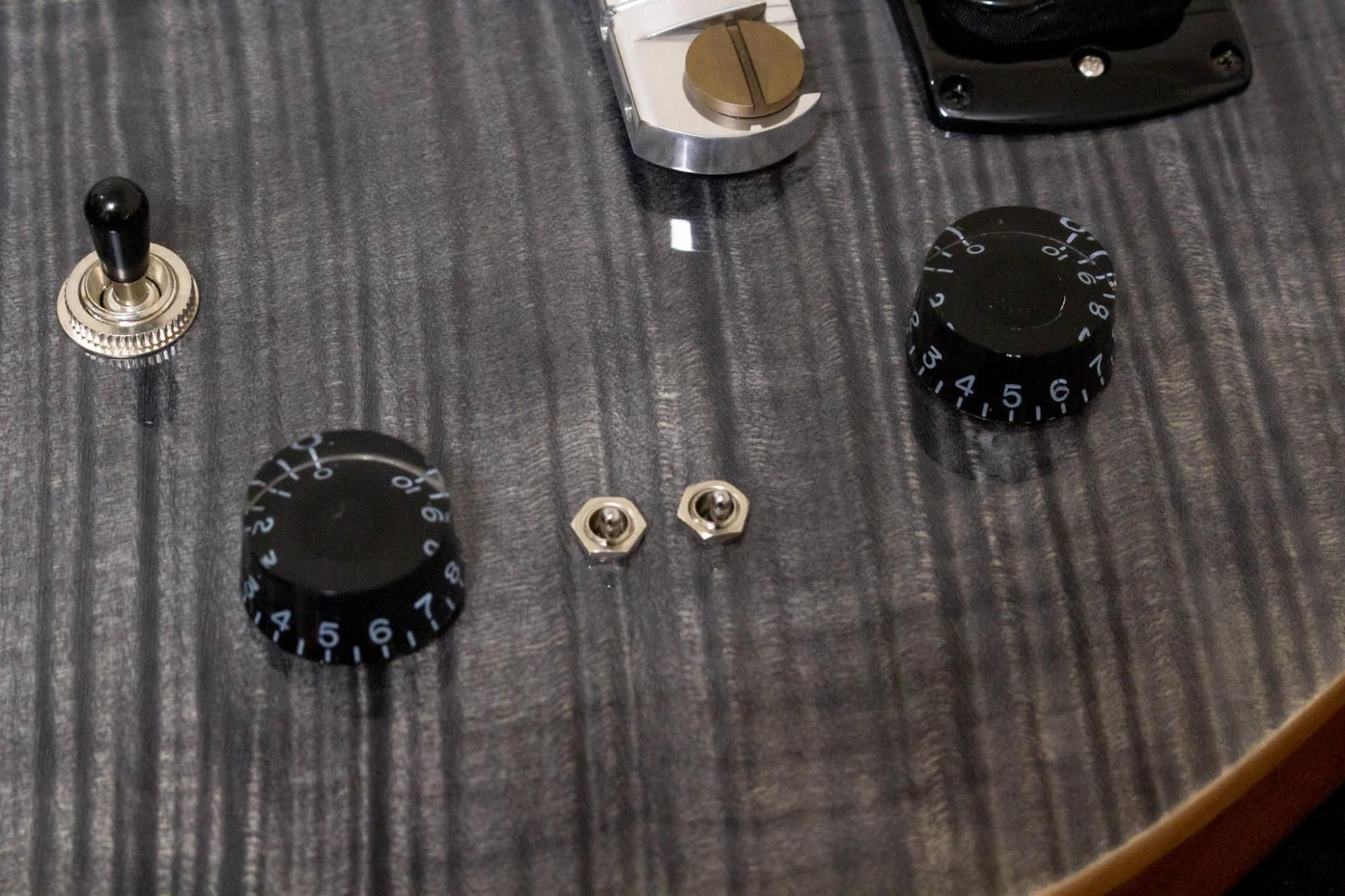 【new】PRS(Paul Reed Smith) / SE Paul’s Guitar Charcoal #F108893 3.14kg【TONIQ Yokohama】