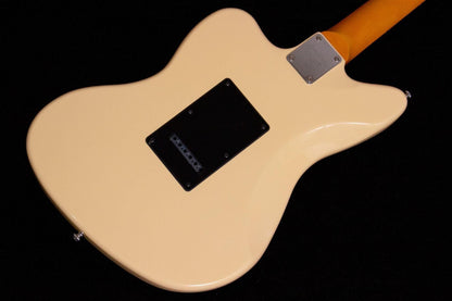 【new】Sire / Larry Carlton J3 Vintage White #2N24980680 3.91kg【TONIQ Yokohama】