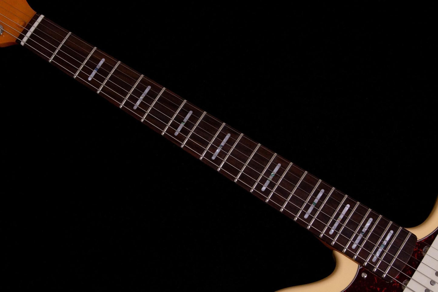 【new】Sire / Larry Carlton J3 Vintage White #2N24980680 3.91kg【TONIQ Yokohama】