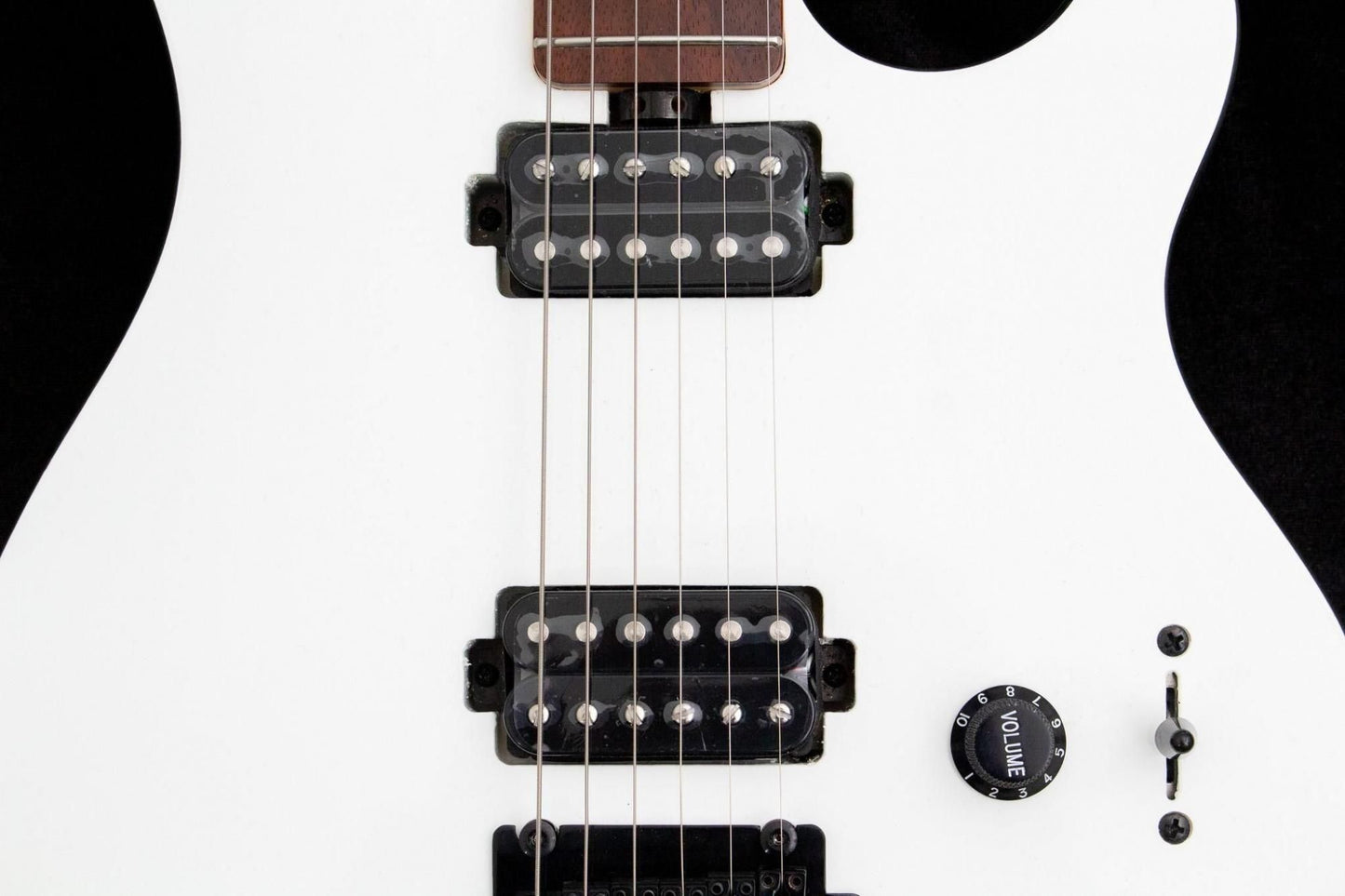 【outlet】Sterling by MusicMan / SUB AXIS WHITE #B144815 3.615kg【TONIQ Yokohama】