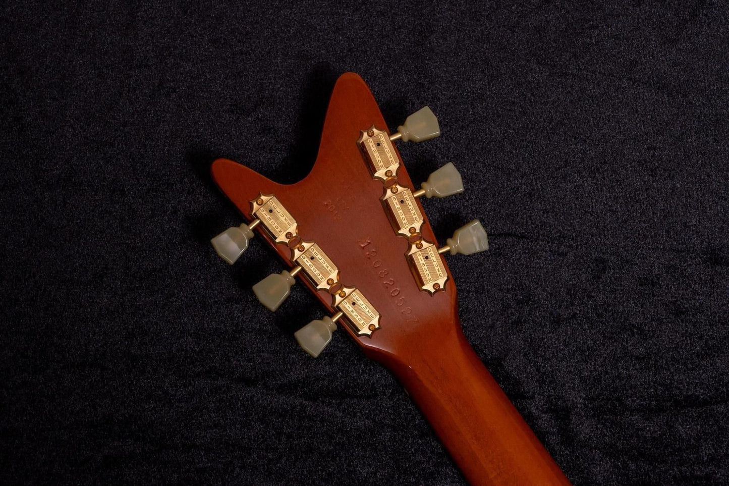 【used】Gibson / Moderne Transparent Amber #12082052 2.99kg【TONIQ Yokohama】