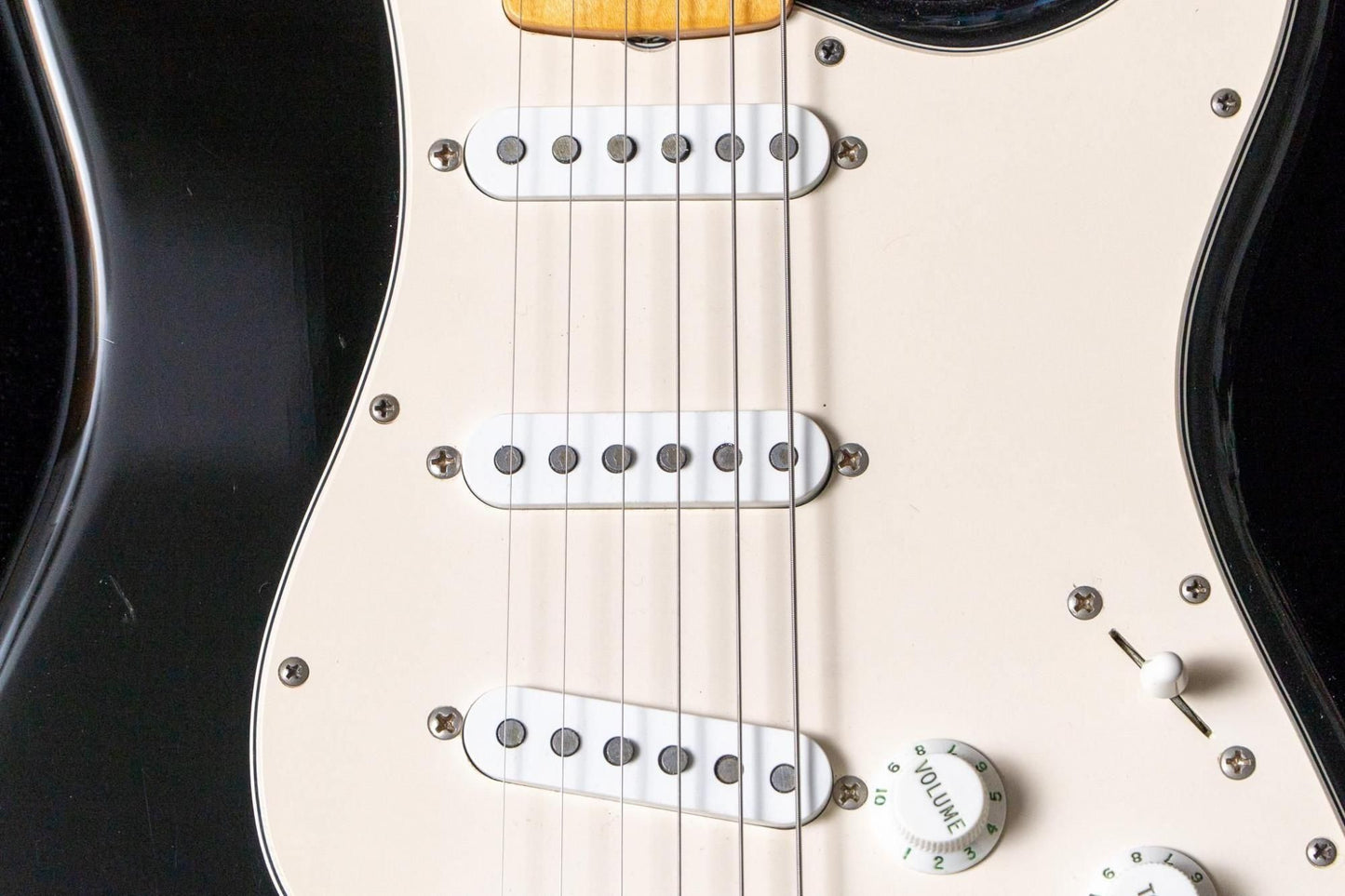 【used】Fender / Custom Shop MBS 1969 Stratocaster NOS 2001 BLK Dennis Galuska Lefty Mod【TONIQ Yokohama】