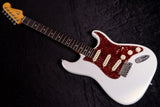 【used】Fender / American Ultra Stratocaster Arctic Pearl 2021 3,640kg #US210044500【TONIQ Yokohama】