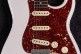 【used】Fender / American Ultra Stratocaster Arctic Pearl 2021 3,640kg #US210044500【TONIQ Yokohama】