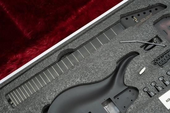【new】KOLOSS GUITARS GT-4 DIY KIT BLACK