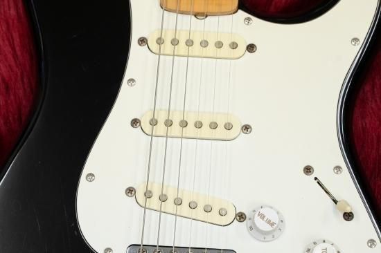 【used】Squier / Stratocaster BLK/M 2.74kg【TONIQ Yokohama】
