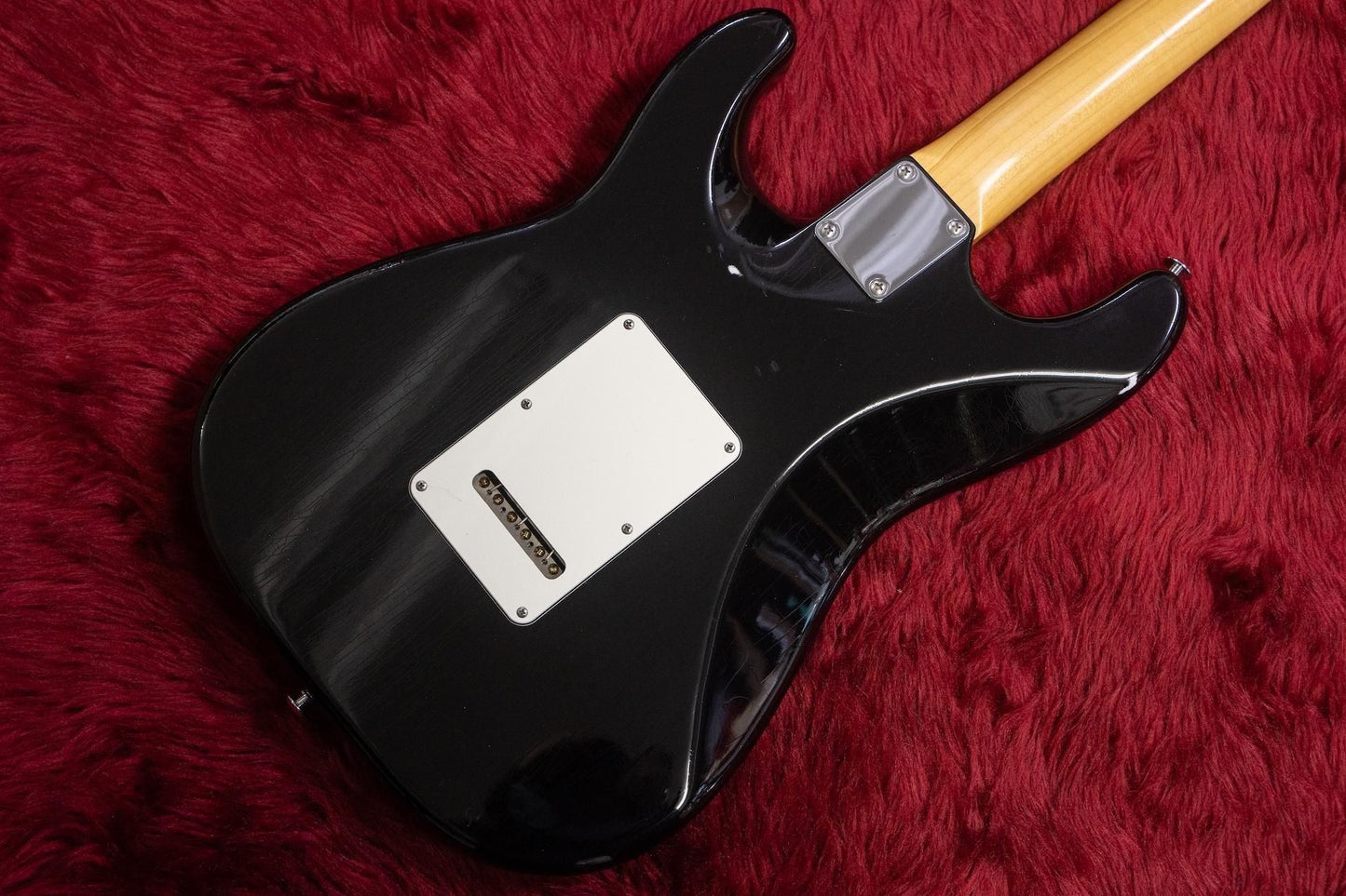 【used】Suhr Guitars / Core Line Classic S Antique BLK/R #64929 3.54kg【TONIQ Yokohama】
