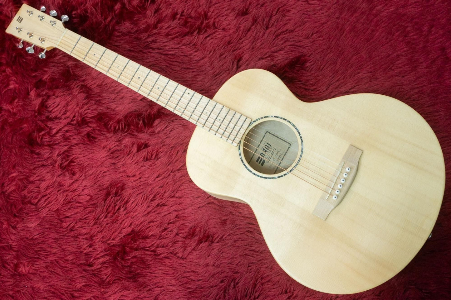 【new】NAGI GUITARS / shiro mini 【TONIQ Yokohama】