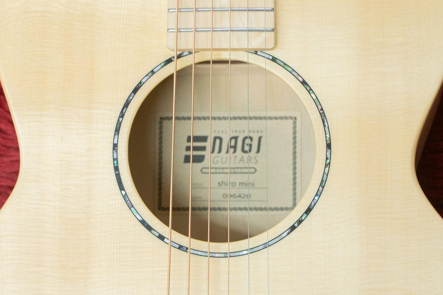 【new】NAGI GUITARS / shiro mini 【TONIQ Yokohama】