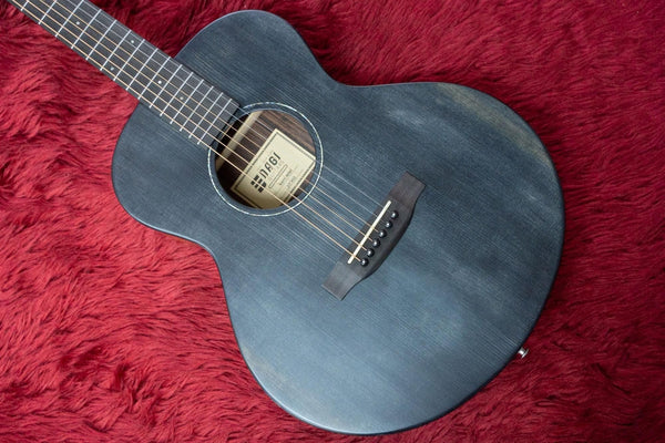 【new】NAGI GUITARS / kuro mini 【TONIQ Yokohama】