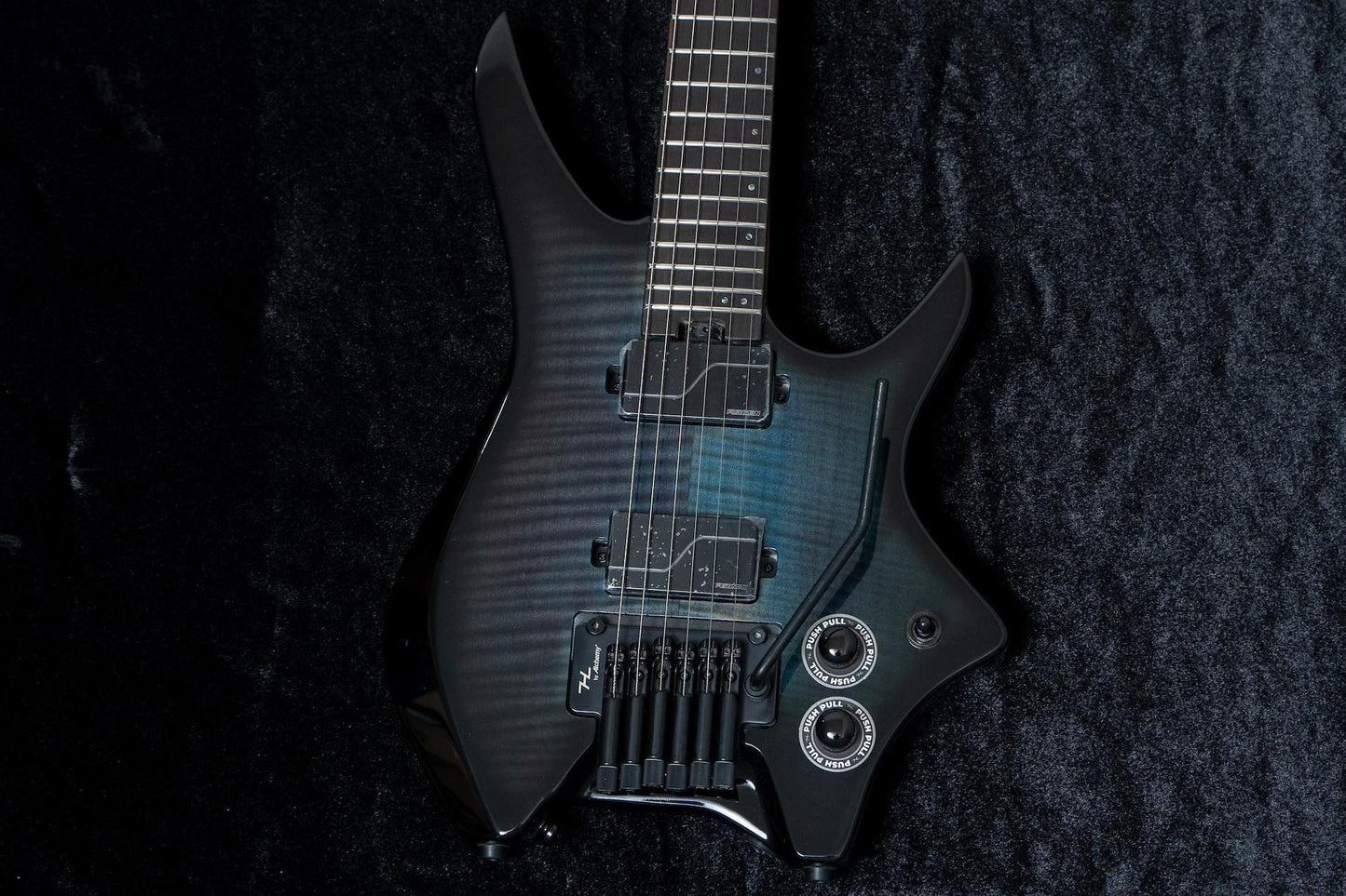 【new】HEX Guitars / N700 Transparent Blue Burst