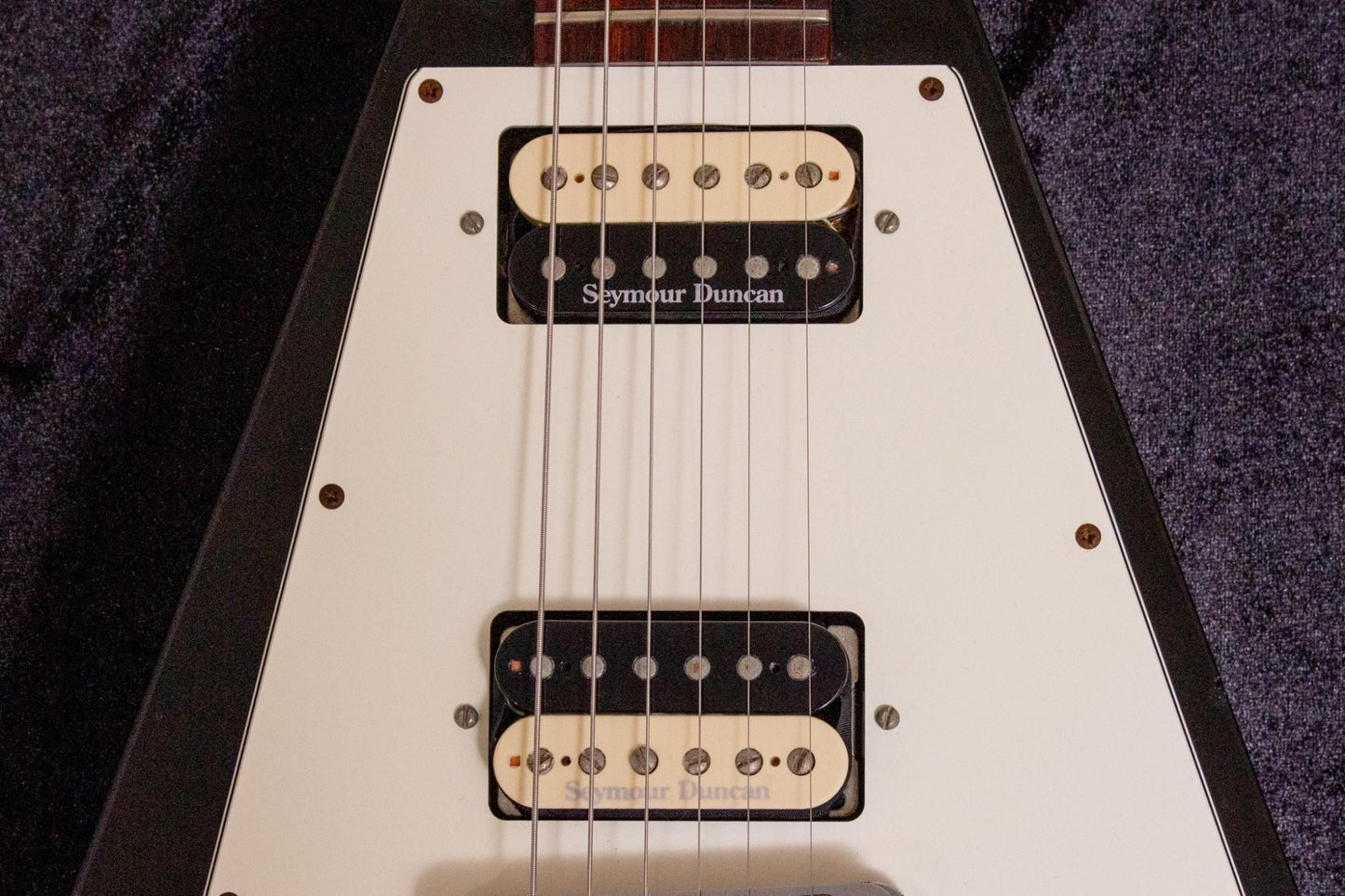 【used】Gibson / Flying V '67 Mod Ebony #01151472 3.2kg【consignment】【TONIQ Yokohama】