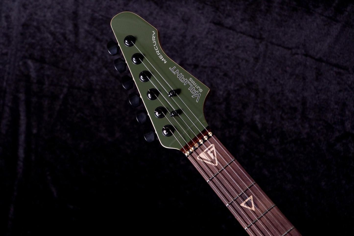【new】Valiant Guitars / Mercury Olive Gloss #M25055 3.14kg【TONIQ Yokohama】