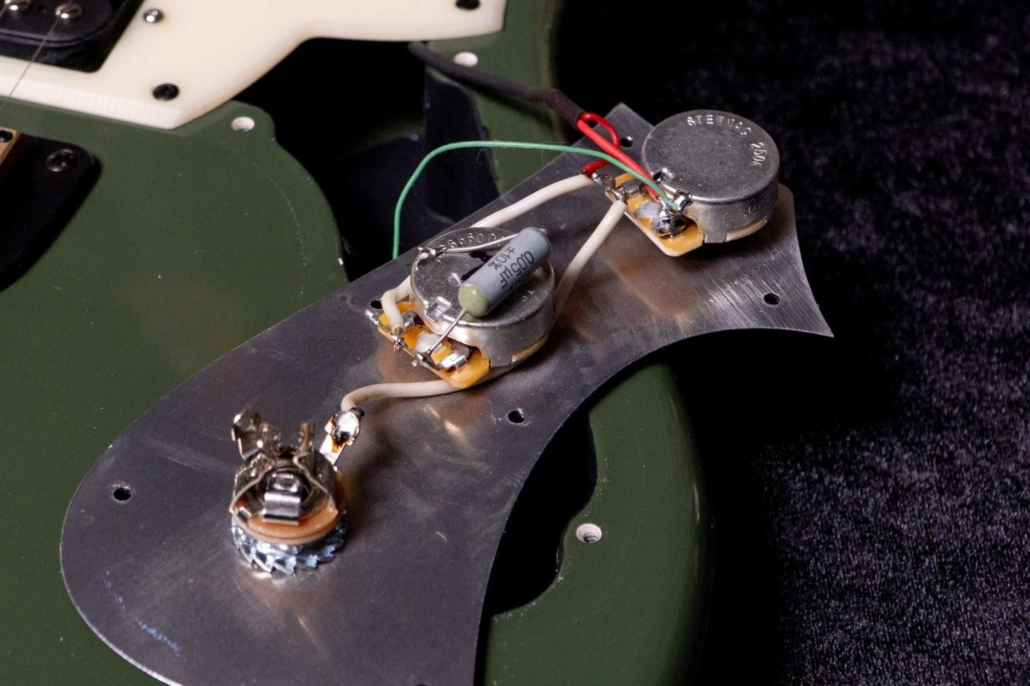 【new】Valiant Guitars / Mercury Olive Gloss #M25055 3.14kg【TONIQ Yokohama】