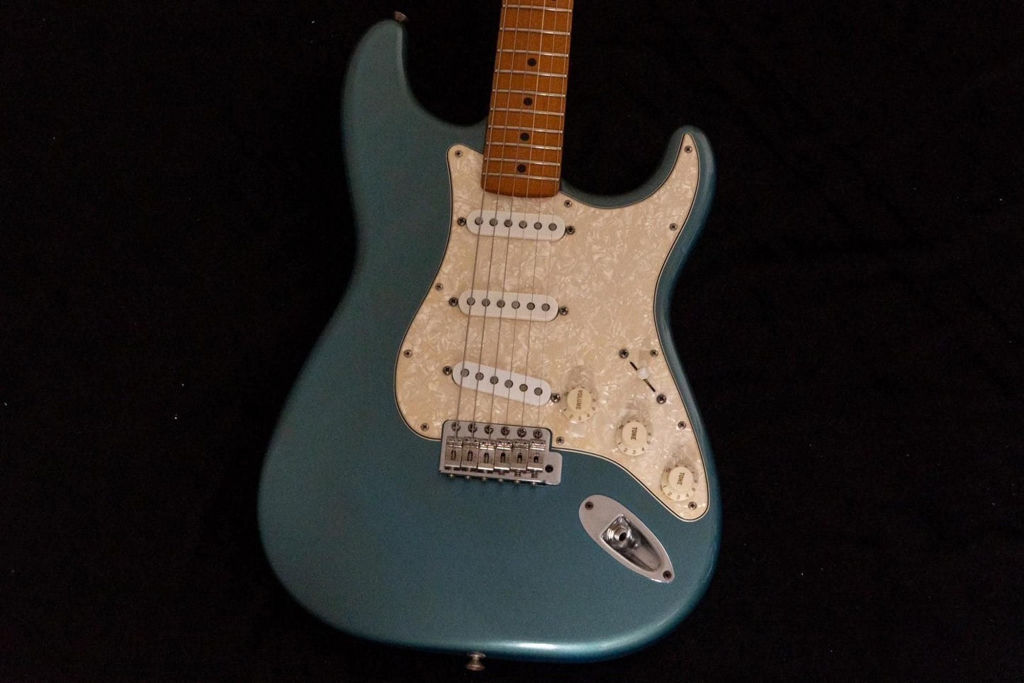 【used】Fender / Mex Deluxe Powerhouse Stratocaster Mod LPB 1998 3.47kg #MN8115698【TONIQ Yokohama】