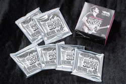 【new】Ernie Ball / #3817 Silver Slinky John Mayer Signature Nickel Wound 10.5-47 6P【TONIQ Yokohama】
