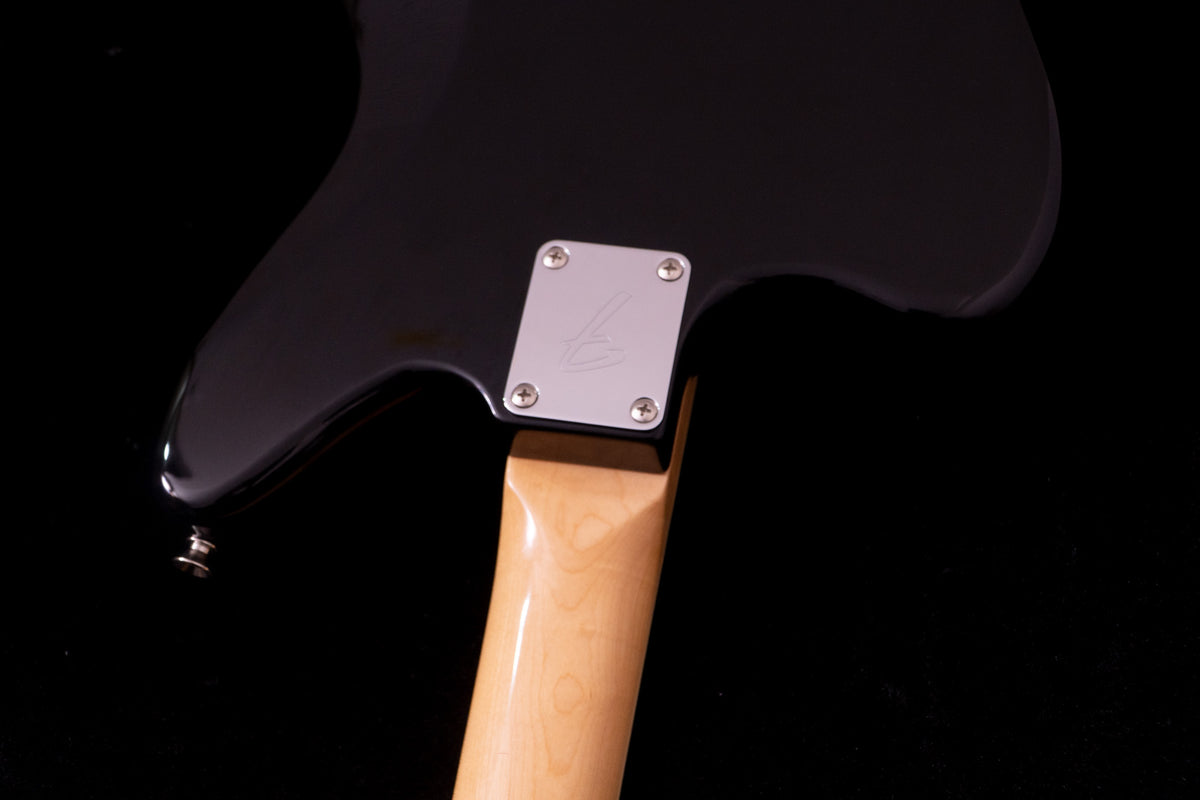 【used】Fender / Made in Japan Traditional Late '60s Jaguar 2026 Black 3.565kg #JD26014714 【TONIQ横浜】