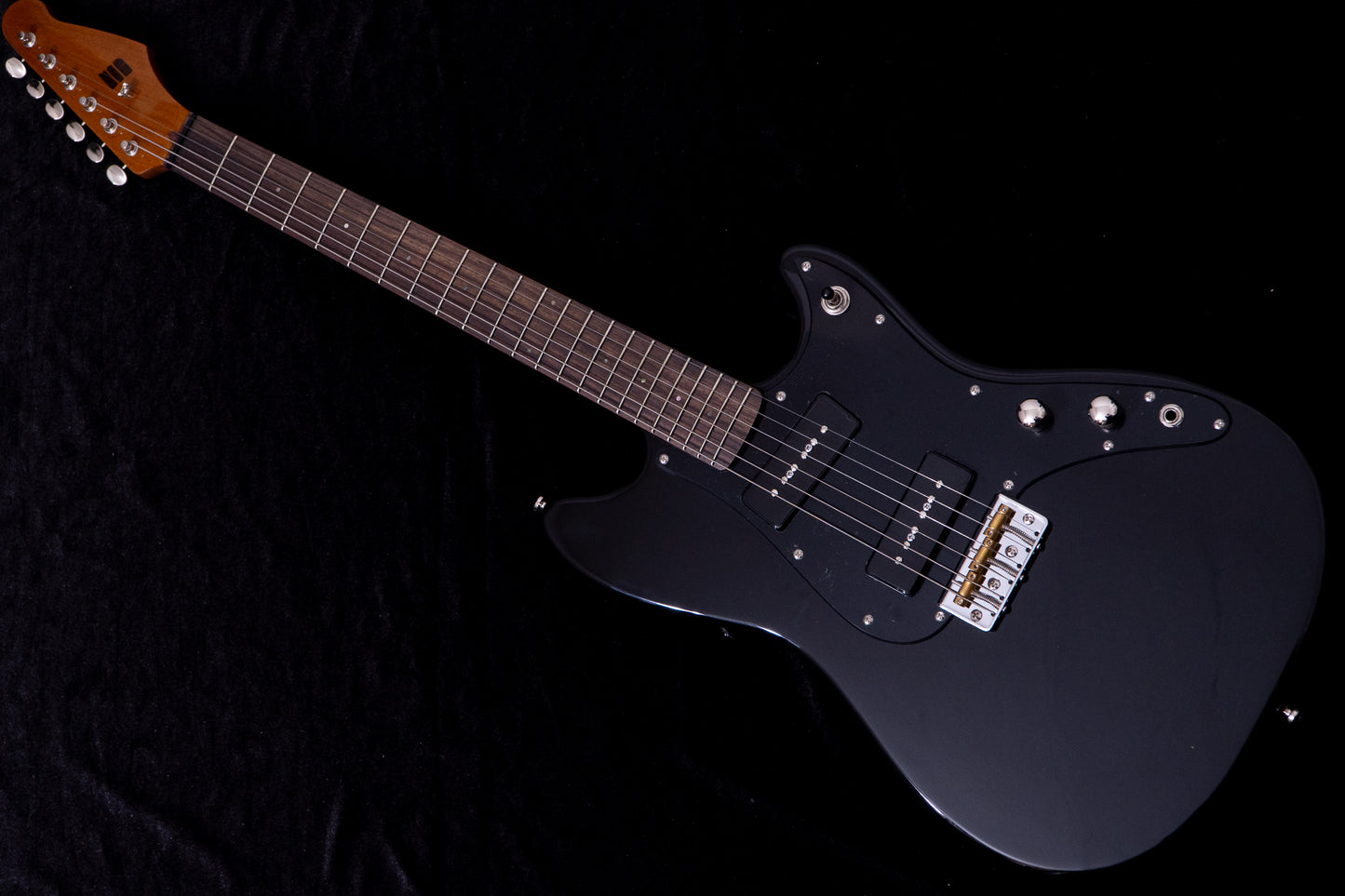 【new】NAGI GUITARS / IRIS kuro 2.83kg #R26030045 【TONIQ Yokohama】【price included SHIPPING & IMPORT TAX & VAT】