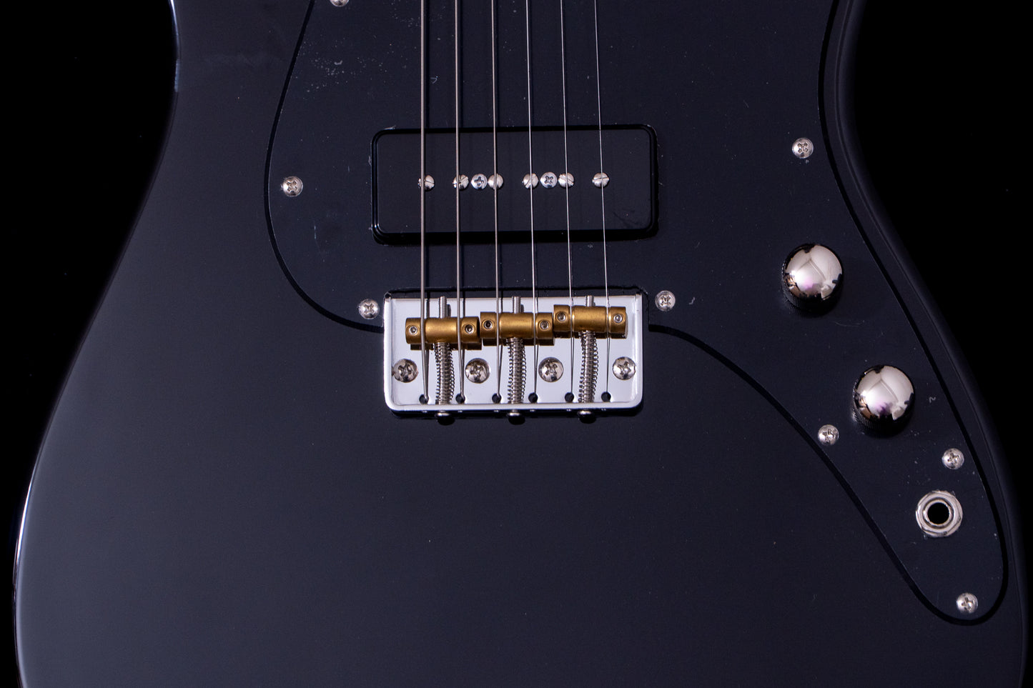 【new】NAGI GUITARS / IRIS kuro 2.83kg #R26030045 【TONIQ Yokohama】【price included SHIPPING & IMPORT TAX & VAT】