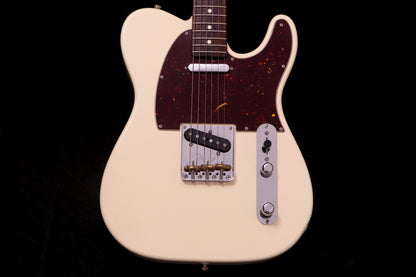 【used】Fender / American Professional II Telecaster Olympic White 2022 3.53kg #US22103926【TONIQ Yokohama】【price included SHIPPING & IMPORT TAX & VAT】