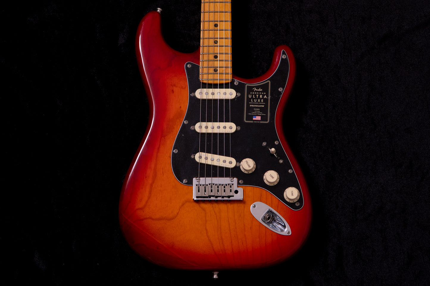 【used】Fender /     American Ultra Luxe Stratocaster Plasma Red Burst 2021 3.875kg #US210084296【TONIQ Yokohama】【price included SHIPPING & IMPORT TAX & VAT】