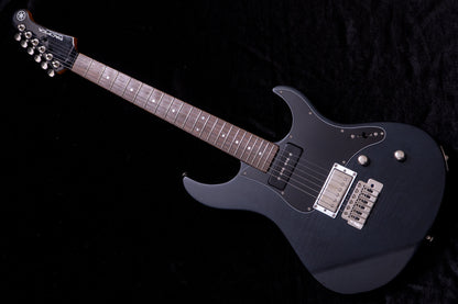 【used】YAMAHA / PACIFICA611VFM Mod 2023 3.445kg #IJK053075【TONIQ Yokohama】【price included SHIPPING & IMPORT TAX & VAT】