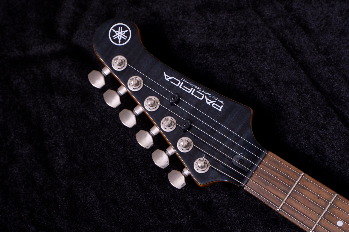 【used】YAMAHA / PACIFICA611VFM Mod 2023 3.445kg #IJK053075【TONIQ Yokohama】【price included SHIPPING & IMPORT TAX & VAT】